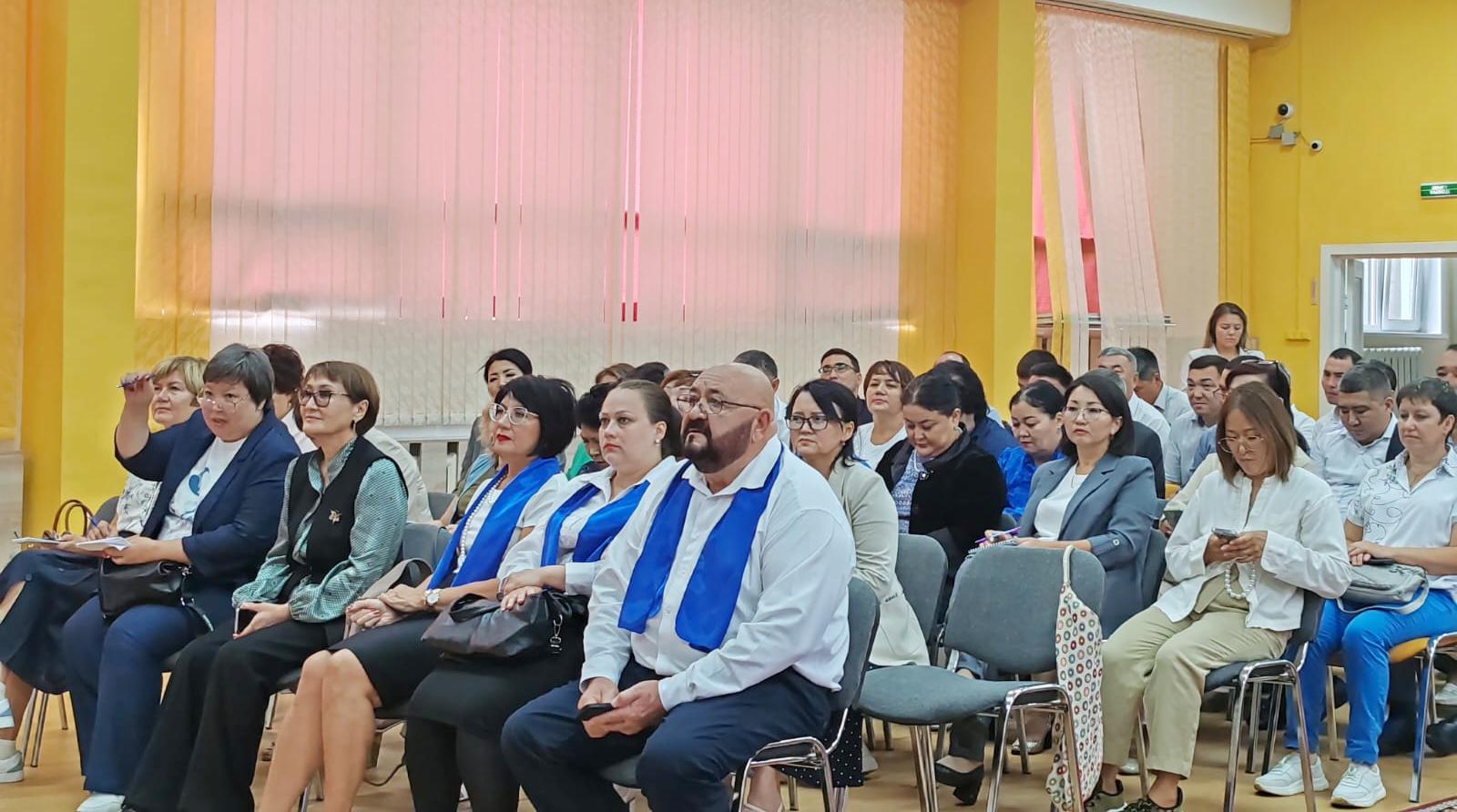 Августовские секции педагогов отдела образования города