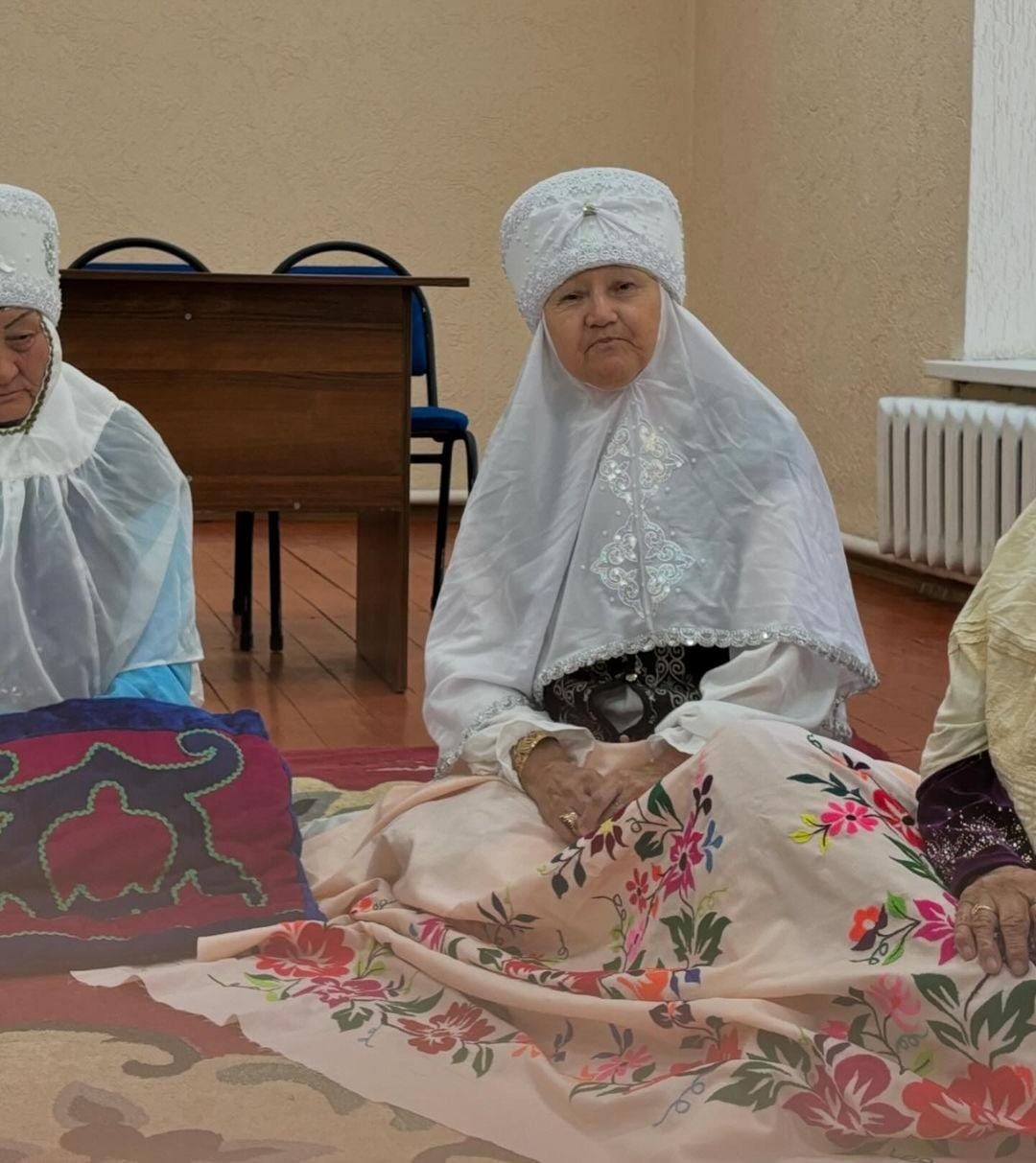 “Ақ орамал -асыл аналардың аманаты”