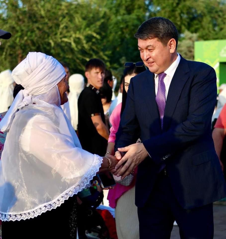 «ӨНЕРЛІ ӨЛКЕ»: ТҮРКІСТАН ҚАЛАСЫНЫҢ МӘДЕНИЕТ КҮНДЕРІ БАСТАЛДЫ