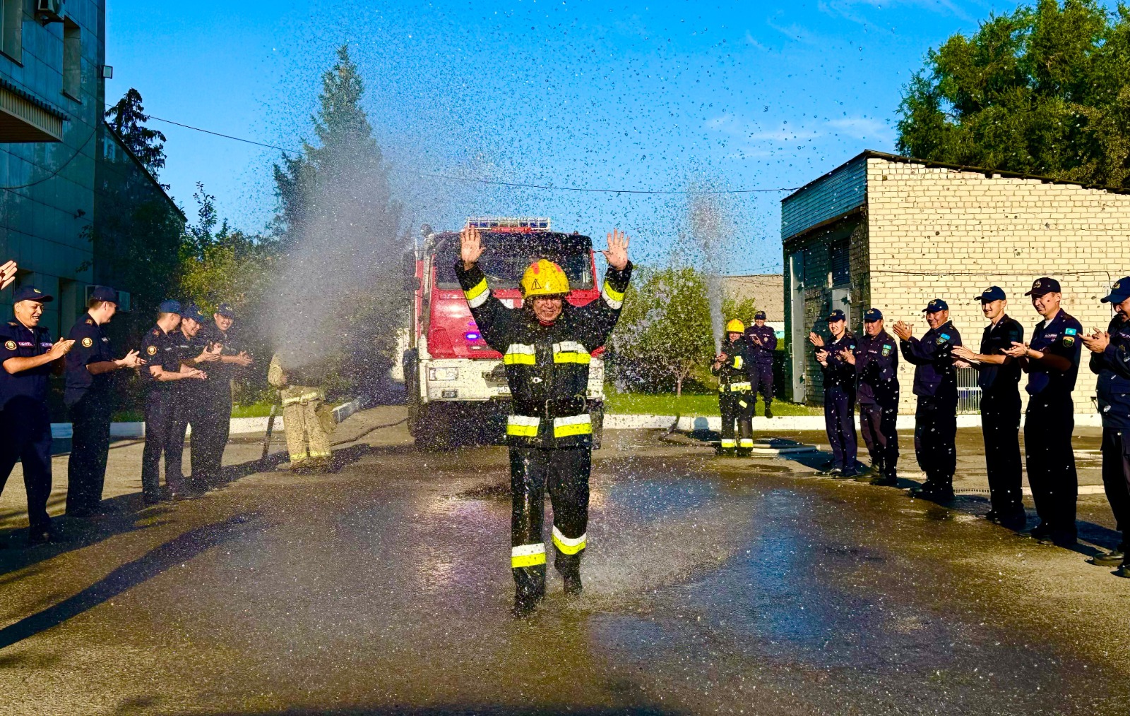 На заслуженный отдых с безграничным уважением: Проводы Елнура Кизатова на пенсию