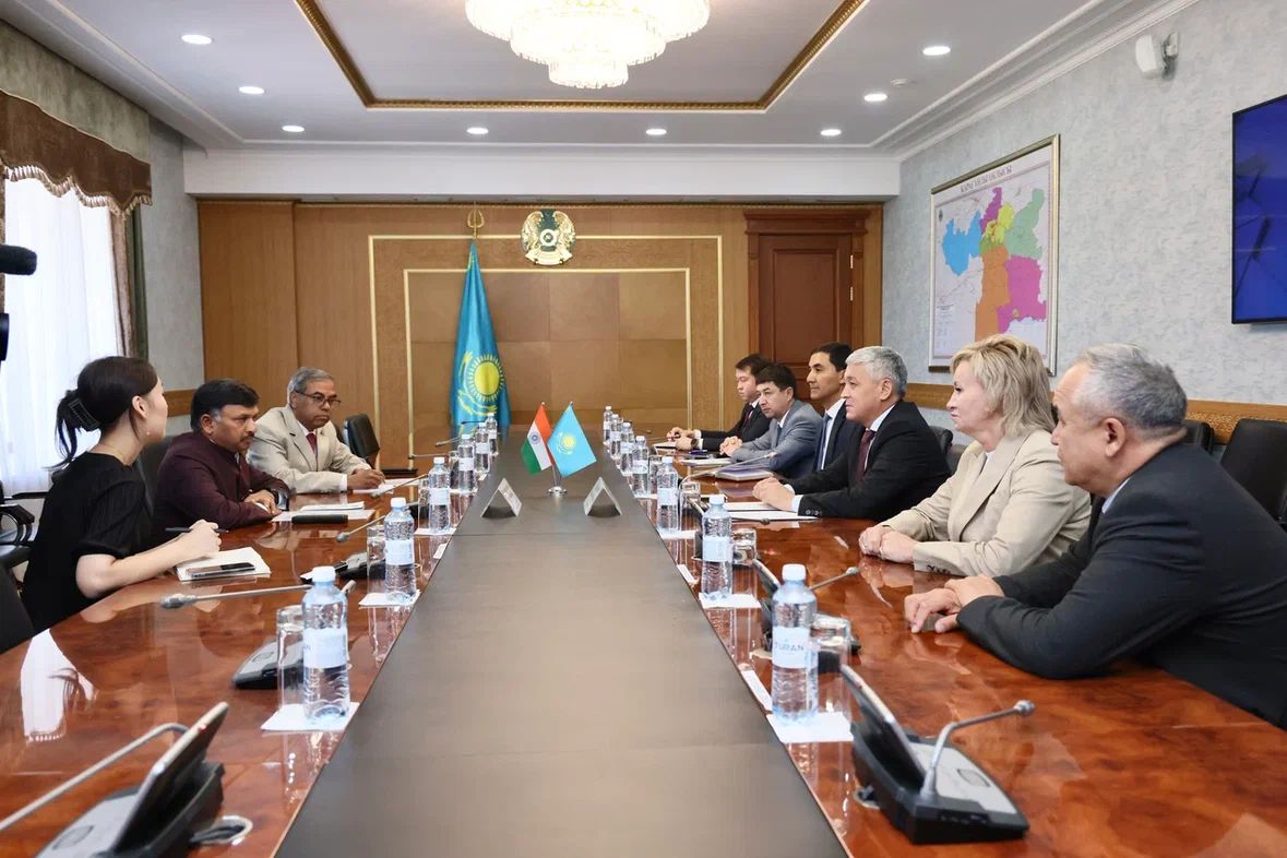 Ермаганбет Булекпаев встретился с послом Индии   