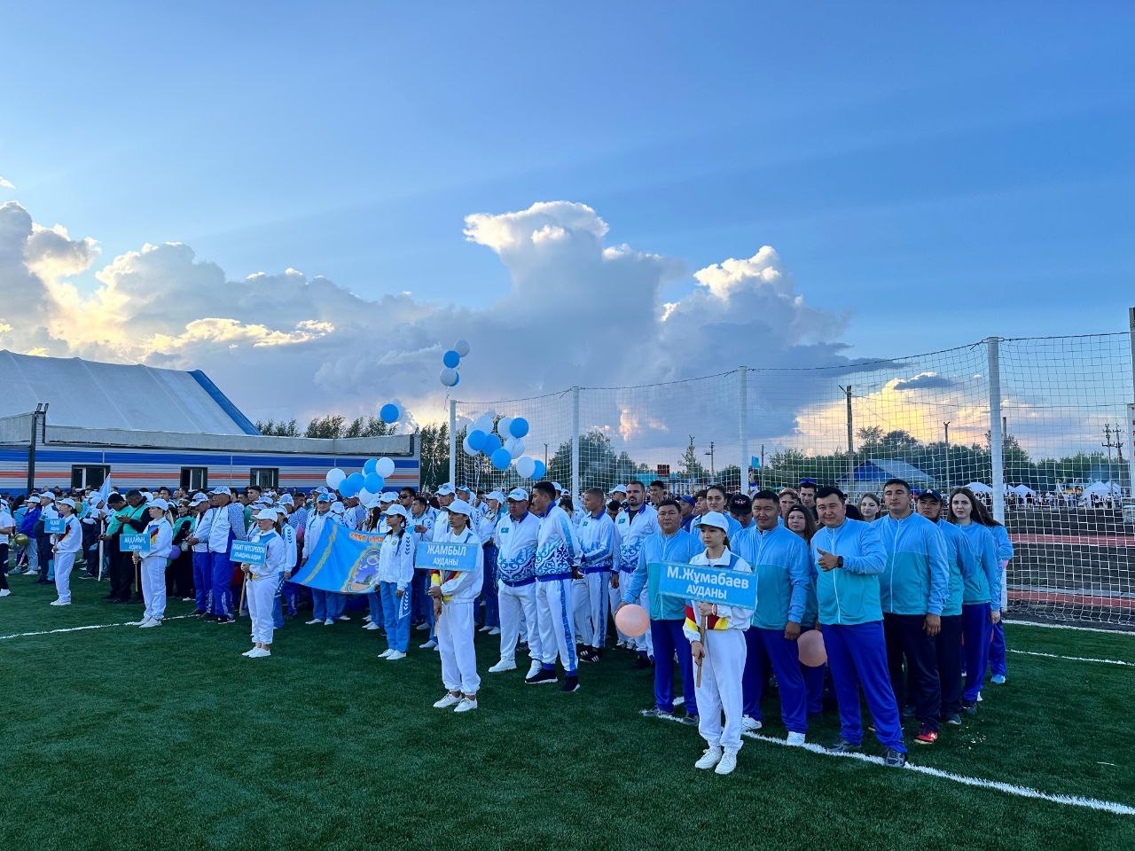 В Есильском районе построили новые дома и состоялось открытие "Акбидая"