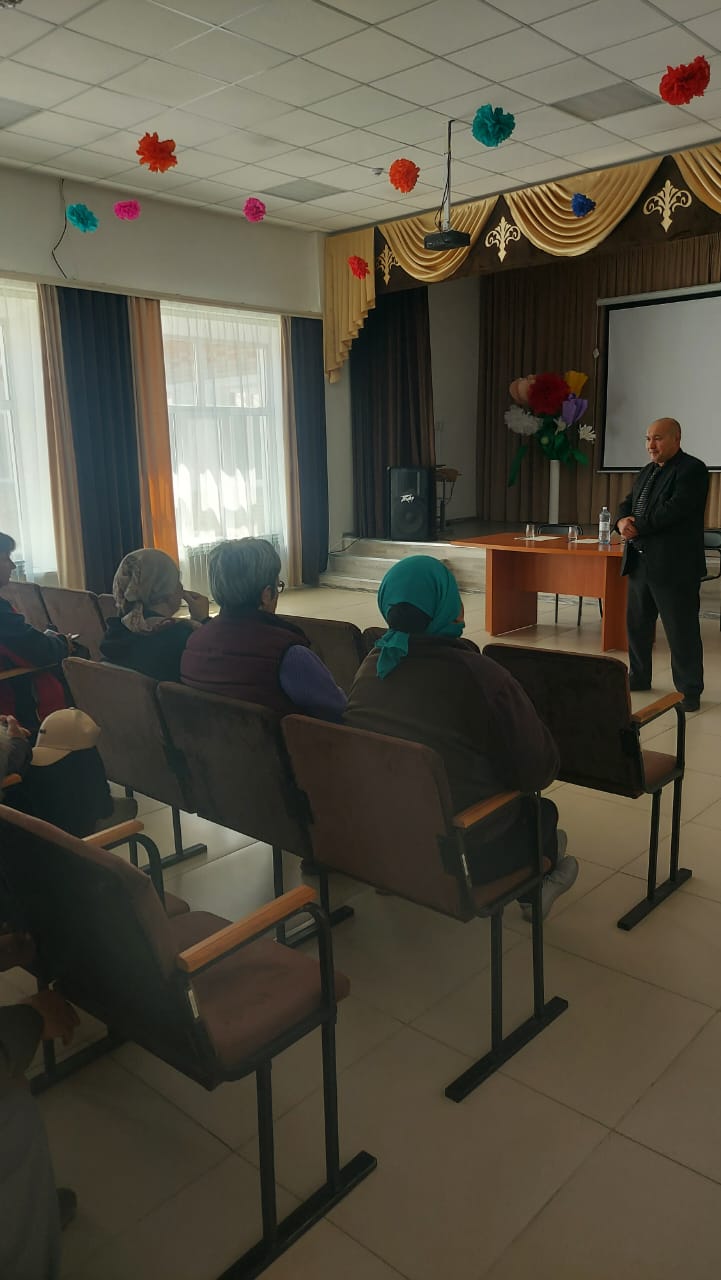 Забелов ауылы әкімі мен ауыл тұрғындарының есептік кездесуі