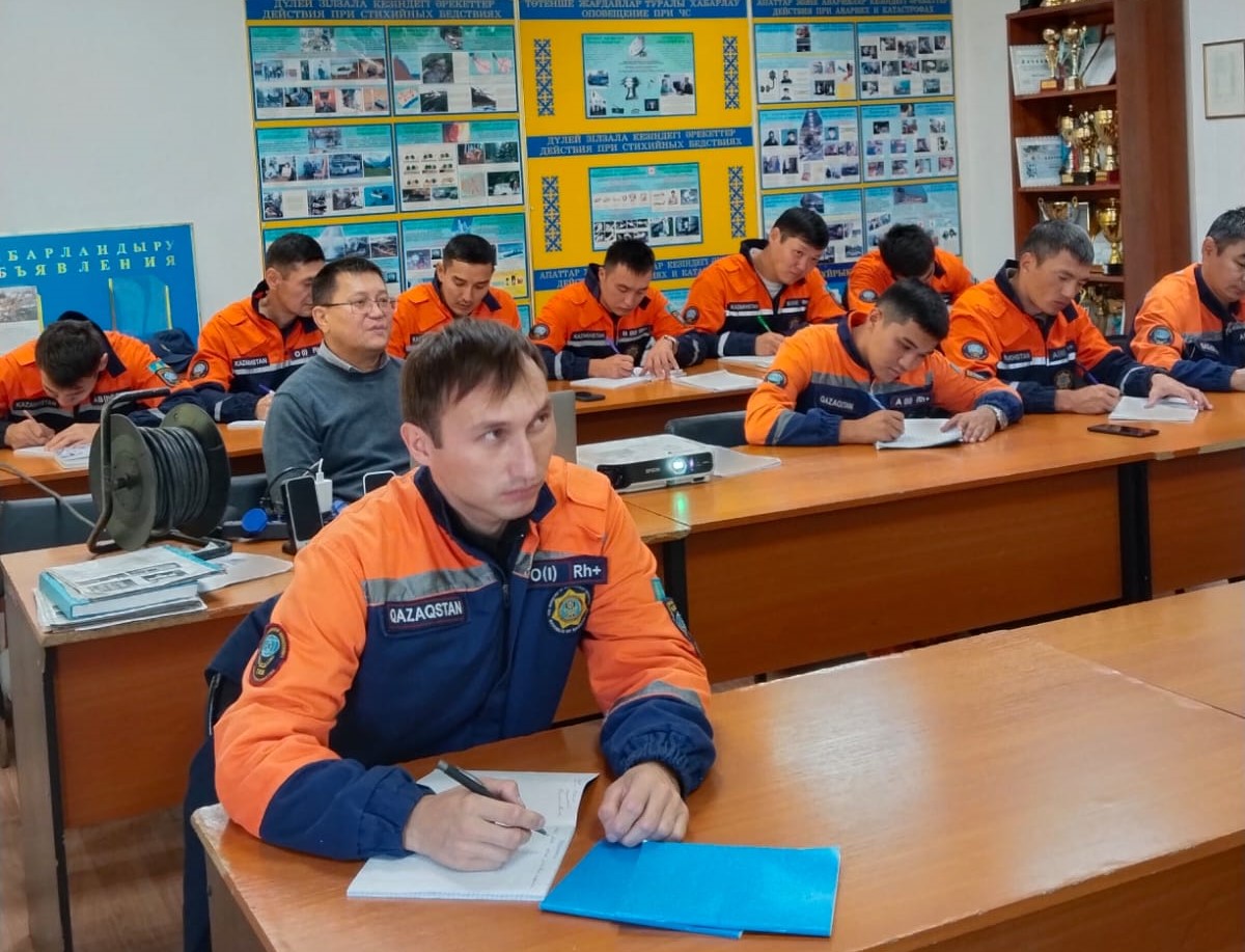Елордалық құтқарушылар алғашқы медициналық көмек көрсету бойынша оқудан өтті