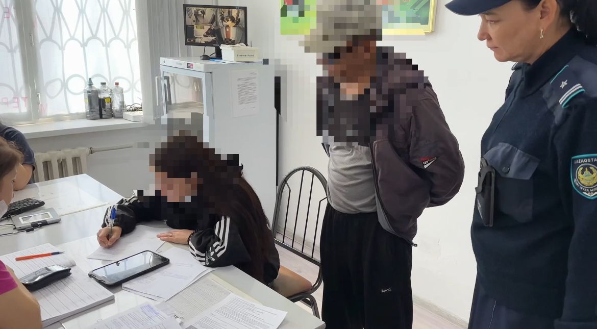 Двое подростков разбили уличные фонари в Кызылорде. Они задержаны полицией