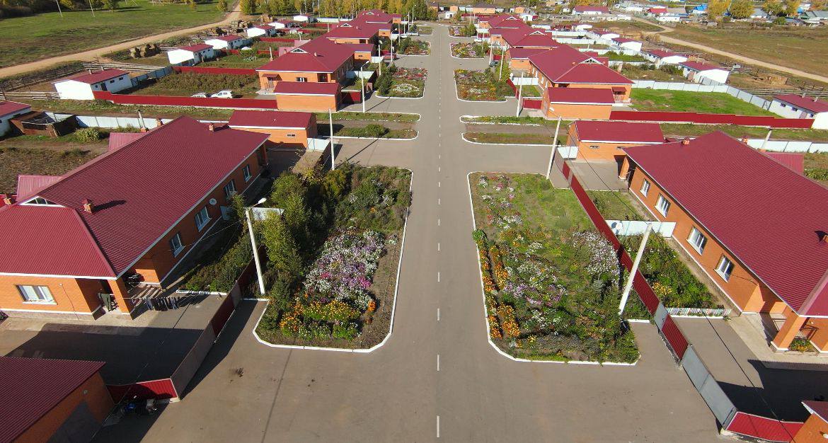 Қол астындағыларды жазалаған бастықпен порно Жетілген орыс әйелдерімен үйдегі секс