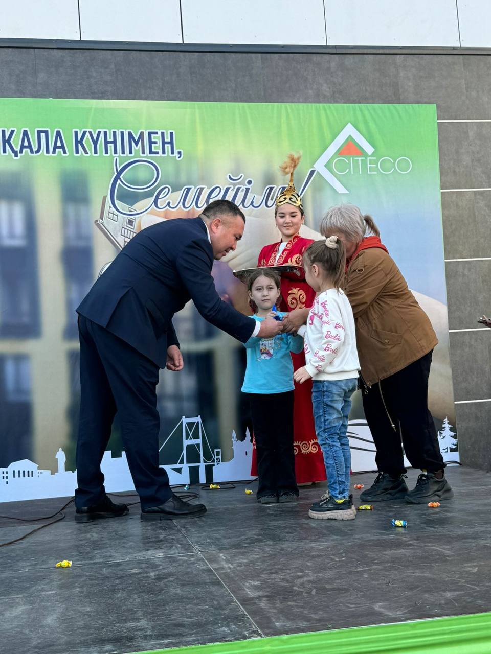 В Семее 20 семей получили ключи от квартир