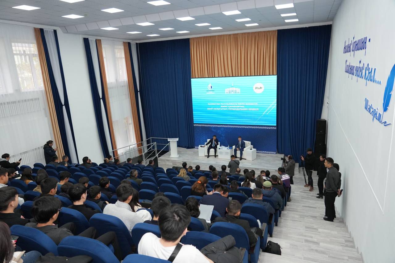 Көлік министрі Абай облысының тұрғындарымен кездесті