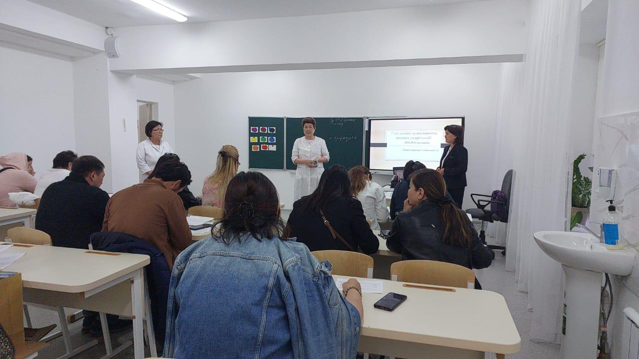 Разъяснительные работы с родителями по вакцинации против ВПЧ проводят в школах
