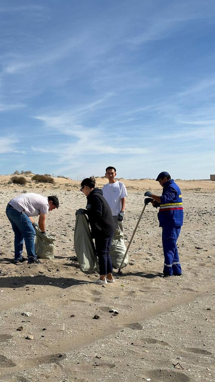«Таза Қазақстан»: Ақтаулық энергетиктер тазалық акциясына үлес қосты