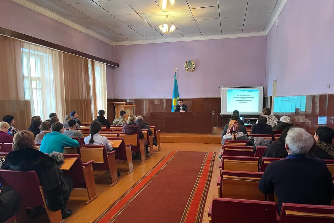 2025 жылдың 09 қаңтарда Ленинград ауылдық округінің әкімі А.Х.Маймаковтың халықпен есеп беру кездесуі өтті. «Округтің 2024 жылға арналған әлеуметтік-экономикалық дамуының қорытындылары және 2025 жылға арналған жоспарлары туралы»