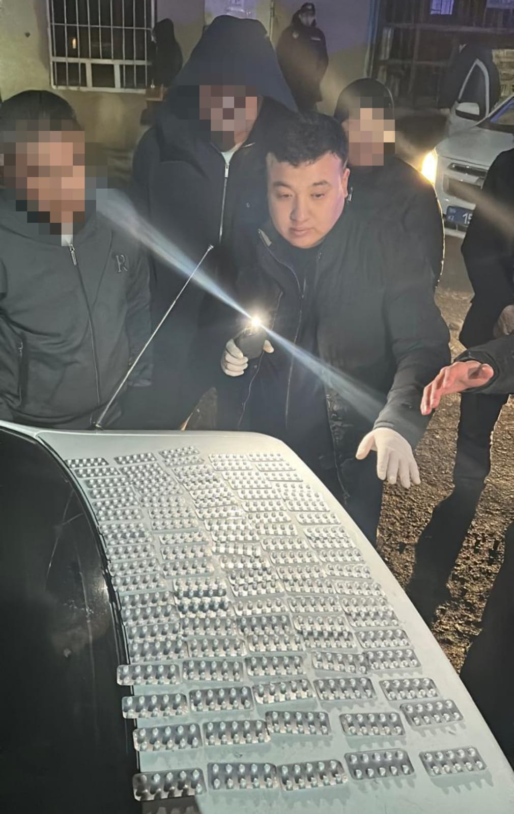 Полиция изъяла у сторожа более 2400 таблеток "Трамадола"