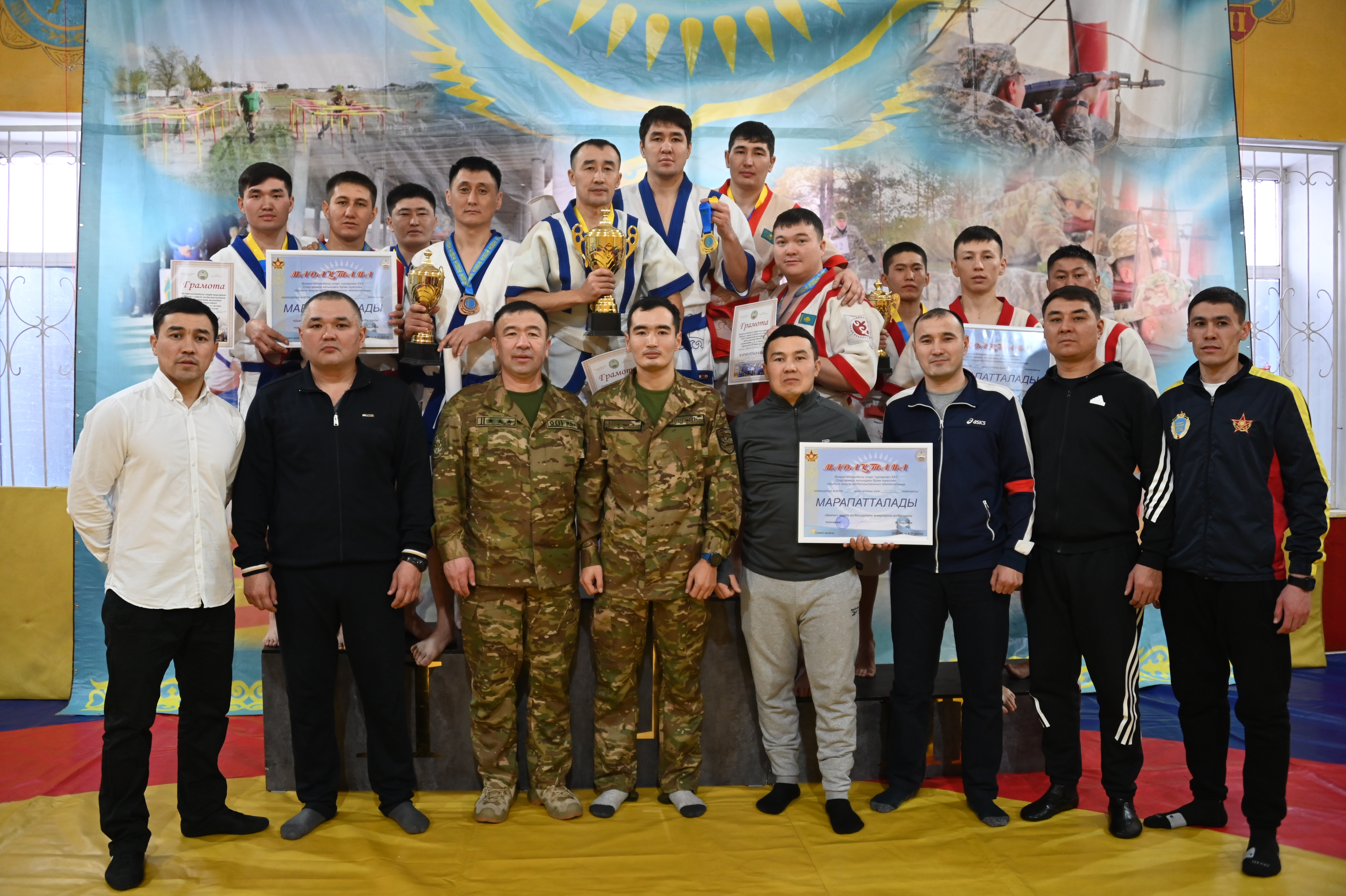 «Шығыс» өңірлік қолбасшылығының әскерлері қазақ күресінен өзара мықтыларды анықтады