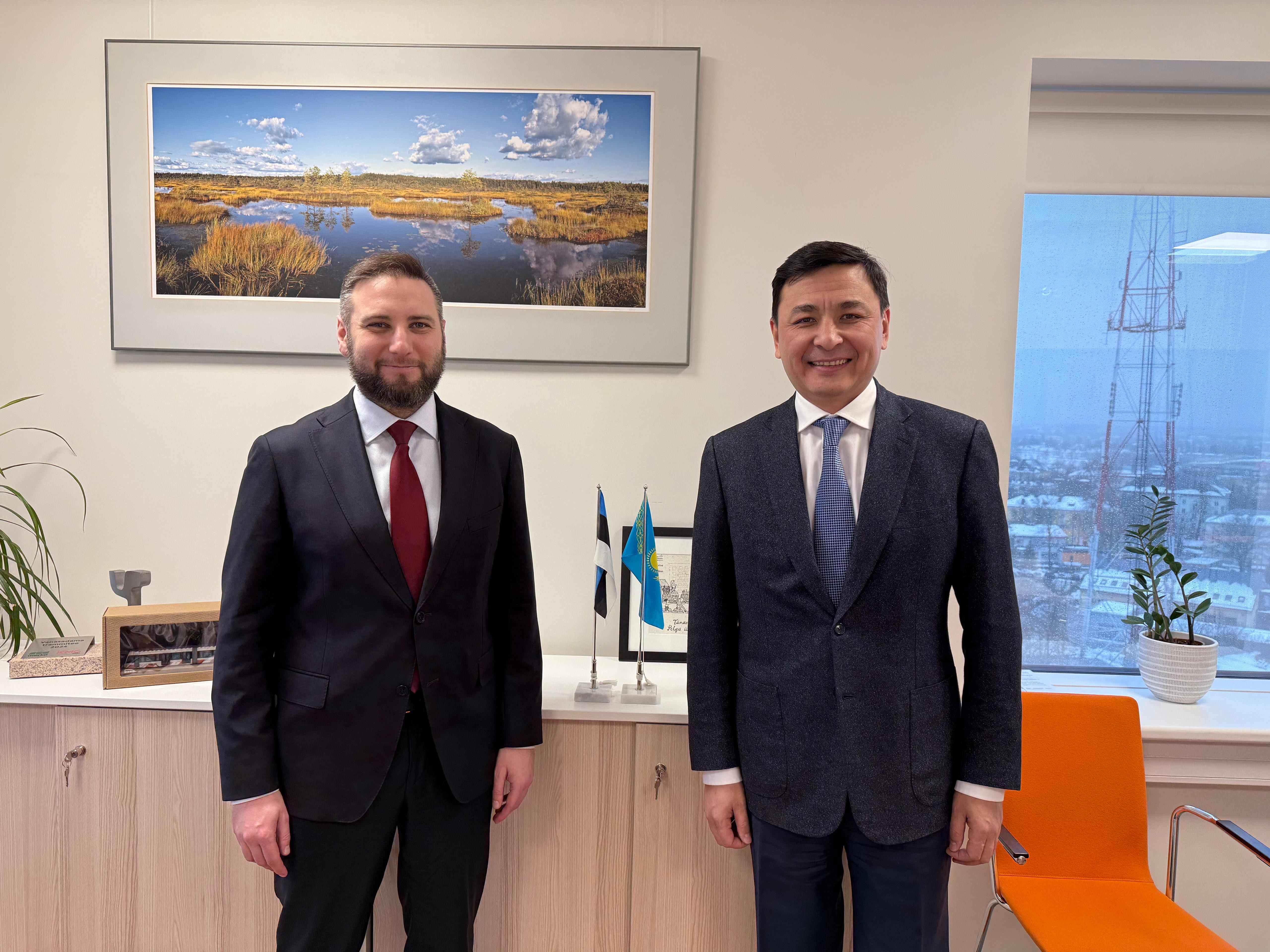 Estonia and Kazakhstan Discuss Enhanced Cooperation in Transport and Logistics