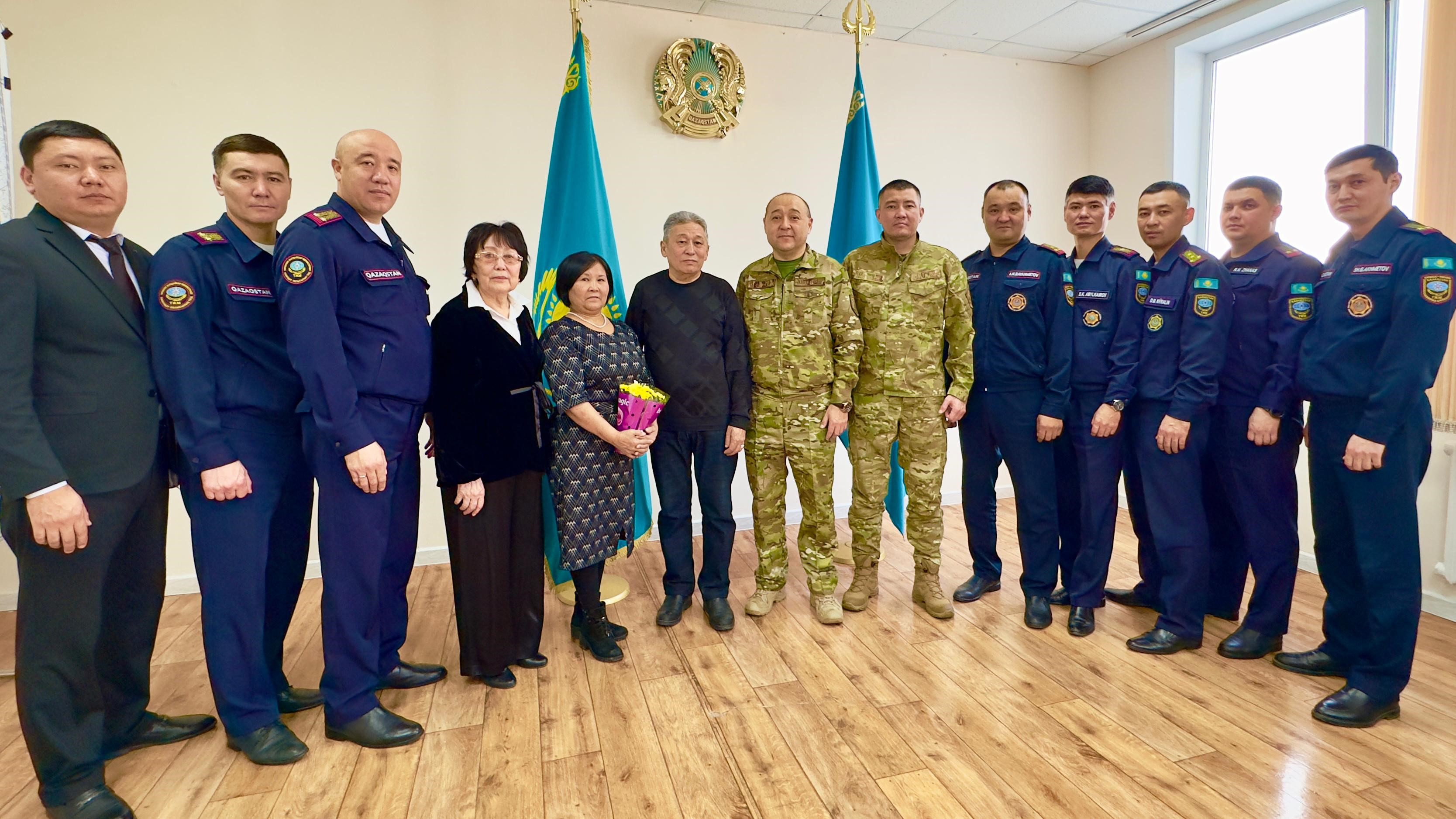 24 жылдан астам мінсіз қызмет!