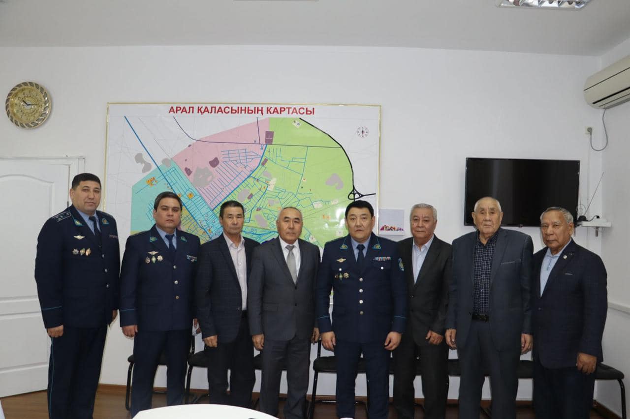 Порно модель Кики