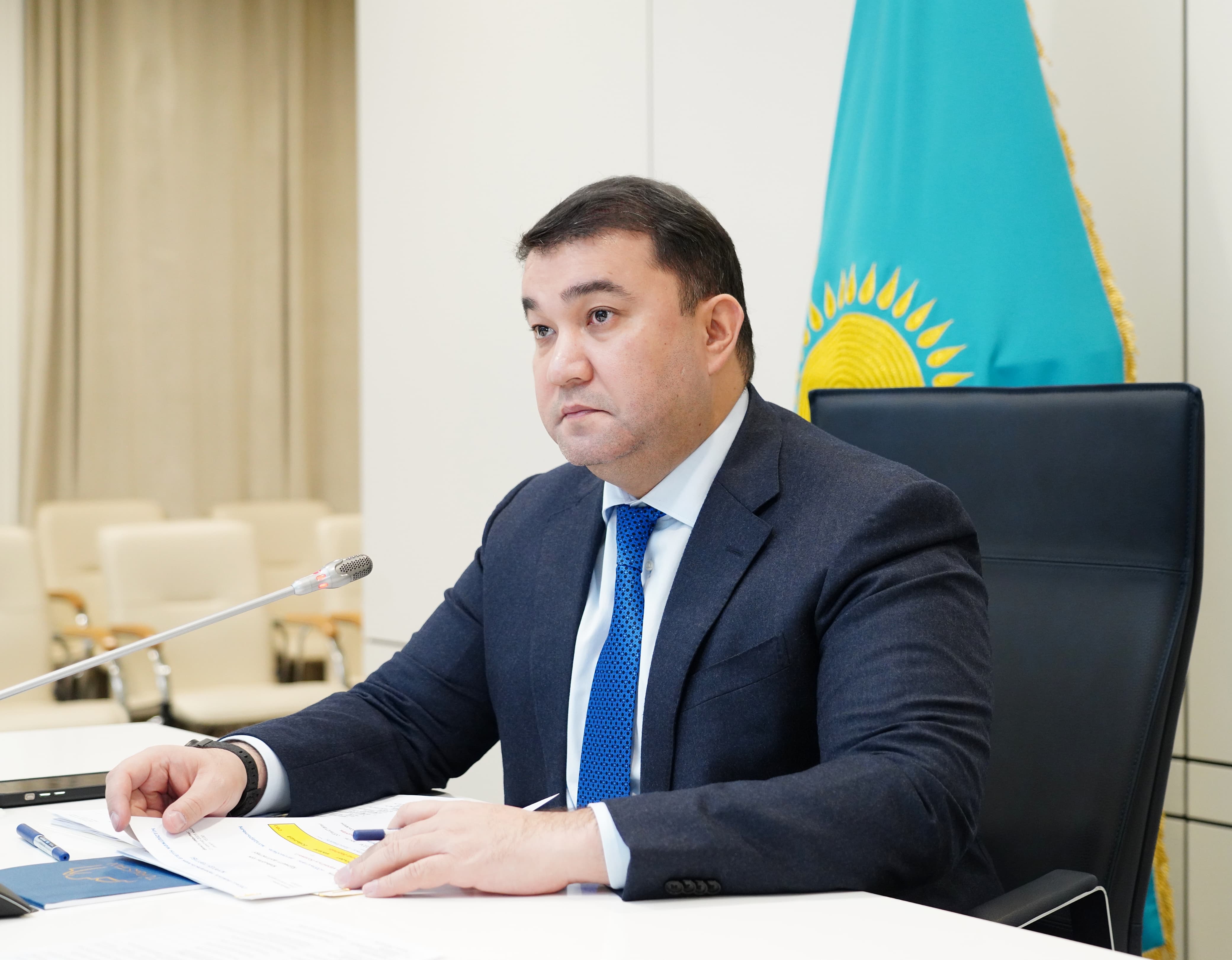ТҮРКІСТАН ОБЛЫСЫНЫҢ ӘКІМІ ЖОЛДАРДЫ КҮТІП-ҰСТАУ ЖҰМЫСТАРЫНА ЖАУАПТЫЛАРДЫ СЫНҒА АЛДЫ