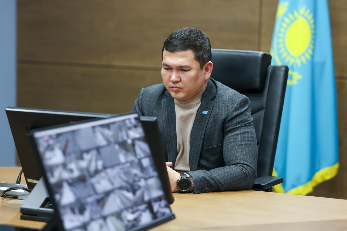 РАБОТА ПО УБОРКЕ СНЕГА В ШЫМКЕНТЕ НАХОДИТСЯ НА СТРОГОМ КОНТРОЛЕ