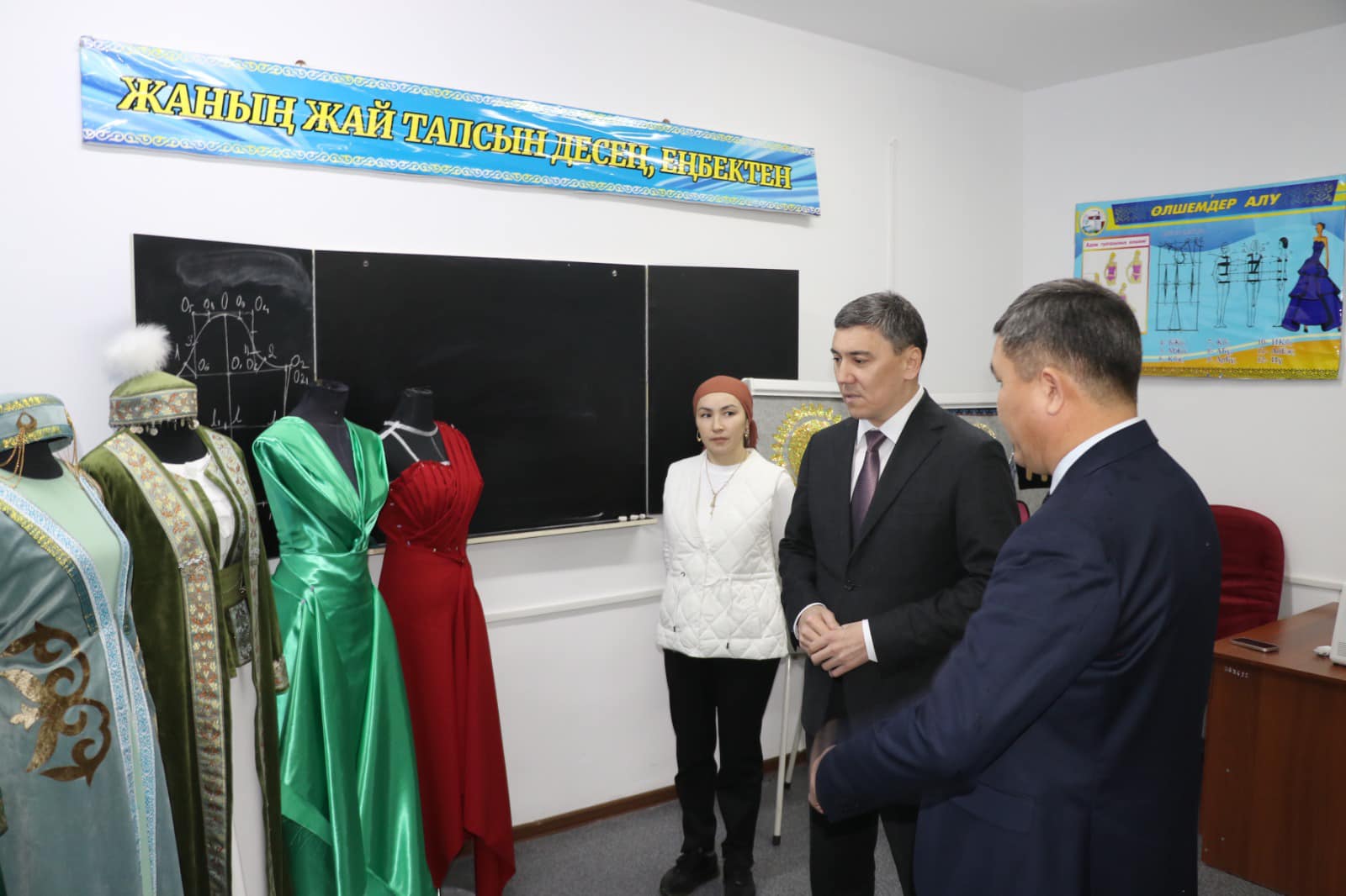 АУДАН ӘКІМІ АГРОБИЗНЕС ЖӘНЕ САЯХАТ КОЛЛЕДЖІНІҢ ЖҰМЫСЫМЕН ТАНЫСТЫ