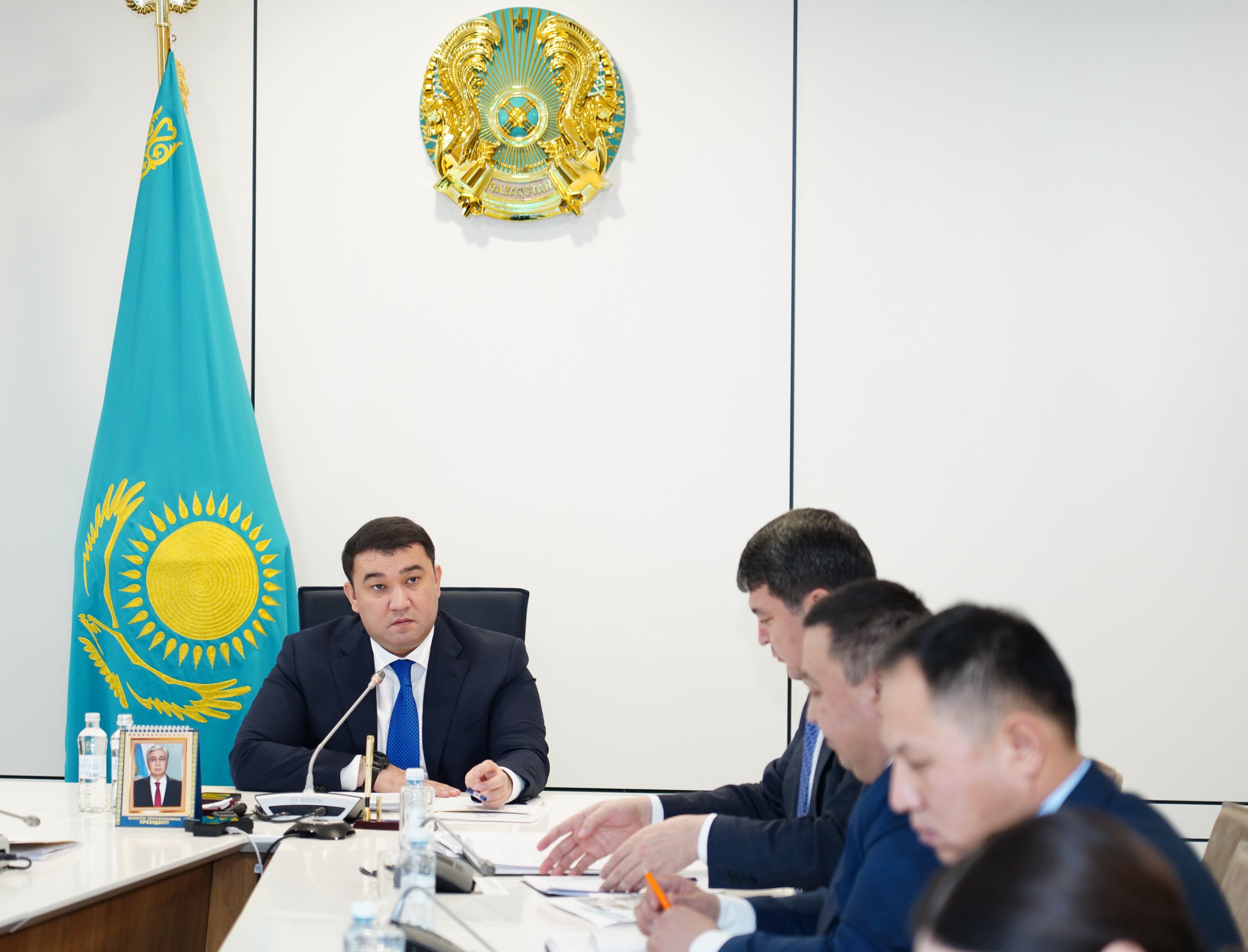 ТҮРКІСТАН ОБЛЫСЫНДА АҒЫН СУ МӘСЕЛЕСІН ШЕШУ БАҒЫТЫНДА ЖҮЙЕЛІ ЖҰМЫС АТҚАРЫЛЫП ЖАТЫР