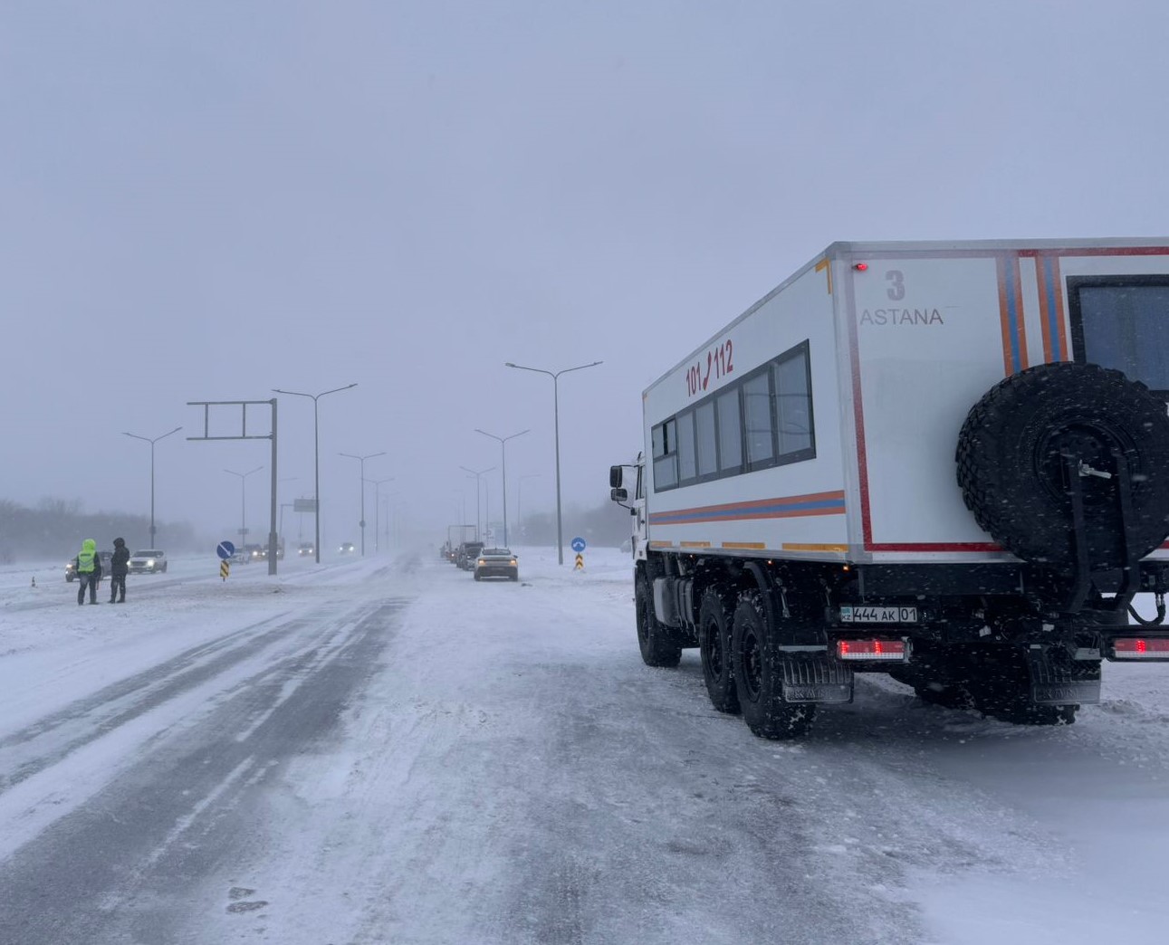 Еліміздегі қар құрсауы мен дауылды ескертулер:  екі тәулік ішінде 700-ге жуық адам құтқарылды және эвакуацияланды