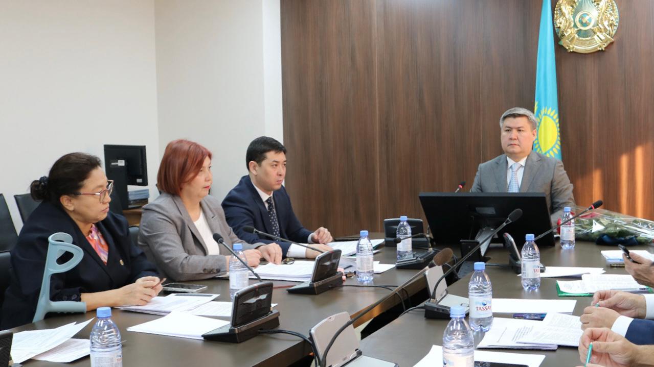 Әлеуметтік әріптестік жөніндегі салалық комиссияның отырысы