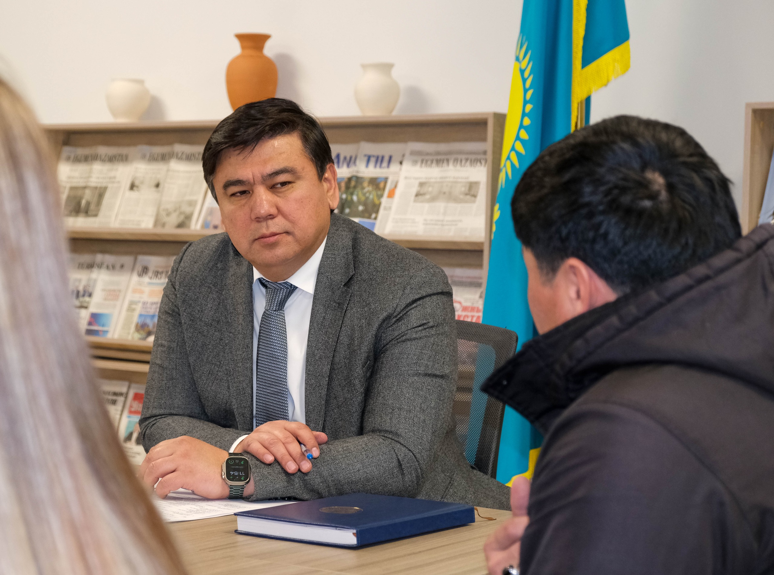 ТУРКЕСТАН: НА ЛИЧНОМ ПРИЕМЕ ЖИТЕЛИ ПОДНЯЛИ ВАЖНЫЕ ВОПРОСЫ