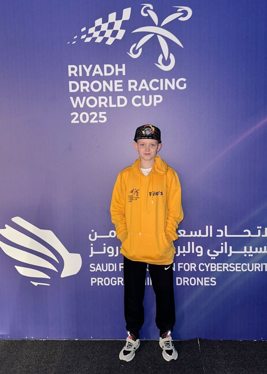 Впервые в истории Казахстана: 12-летний карагандинец выступил на чемпионате мира по гонкам на дронах
