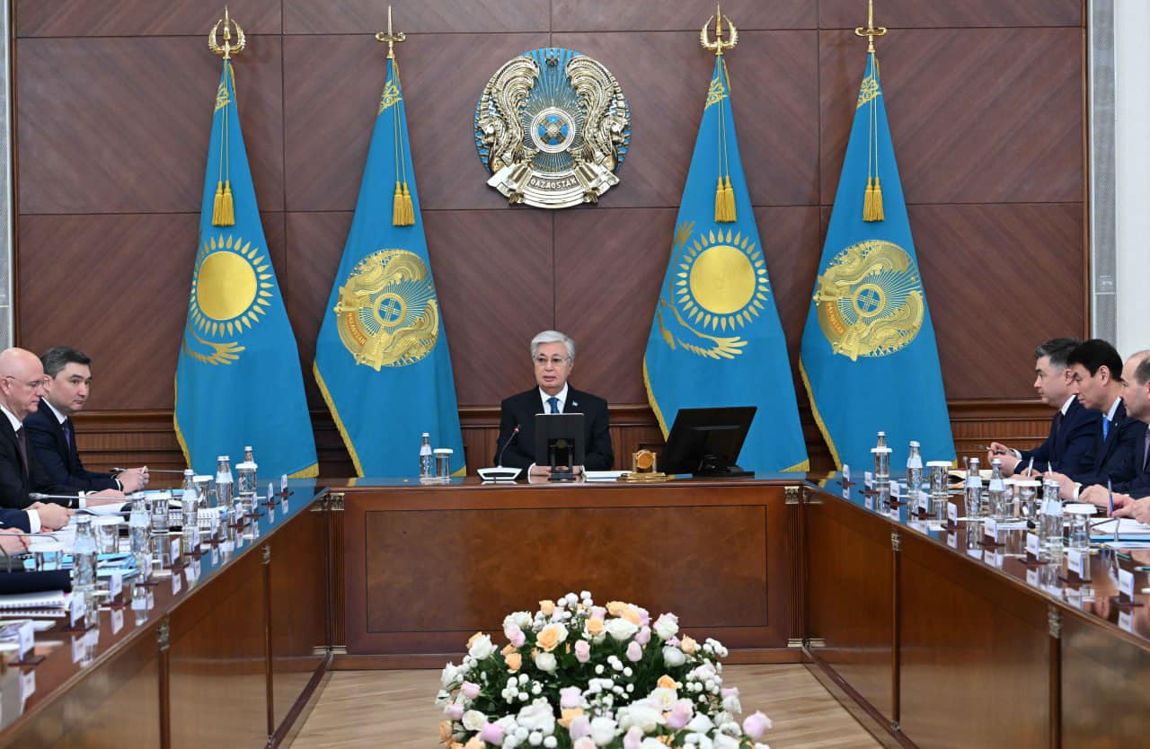 Президент: Мектепке дейінгі және орта білім беру саласында әділ бәсеке болуы қажет