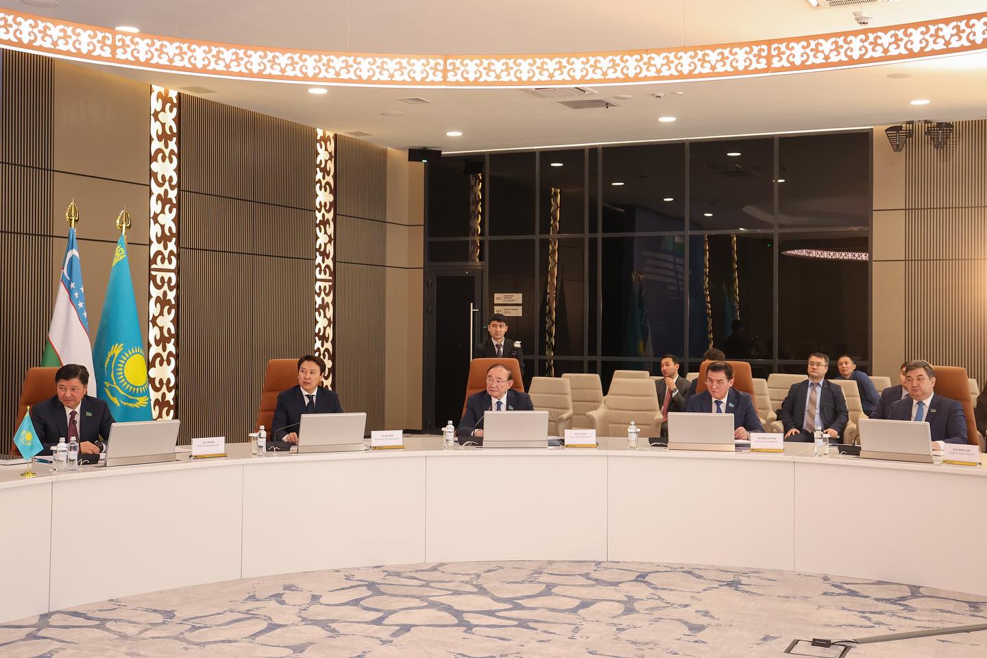 ШЫМКЕНТТЕ ЫНТЫМАҚТАСТЫҚ ЖӨНІНДЕГІ КОМИССИЯНЫҢ IV ОТЫРЫСЫ ӨТТІ