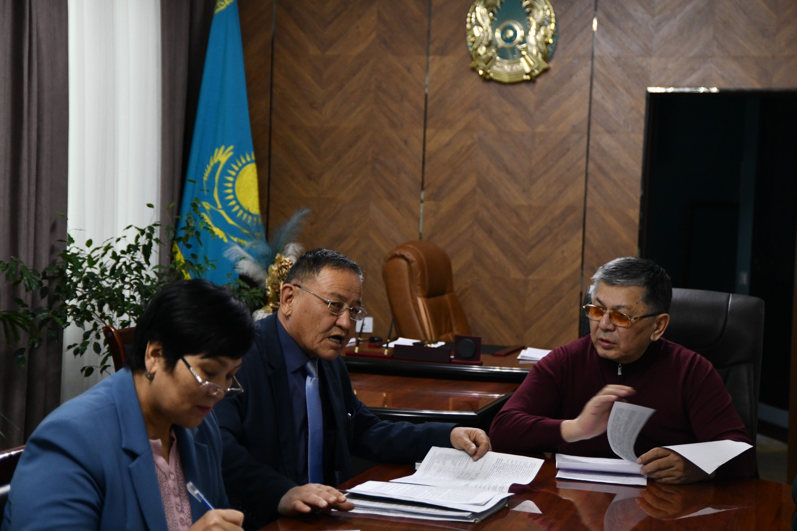 ОТЫРАР АУДАНЫНЫҢ ҚОҒАМДЫҚ КЕҢЕСІН ҚАЛЫПТАСТЫРУ ЖӨНІНДЕГІ ЖҰМЫС ТОБЫНЫҢ  ОТЫРЫСЫ ӨТТІ