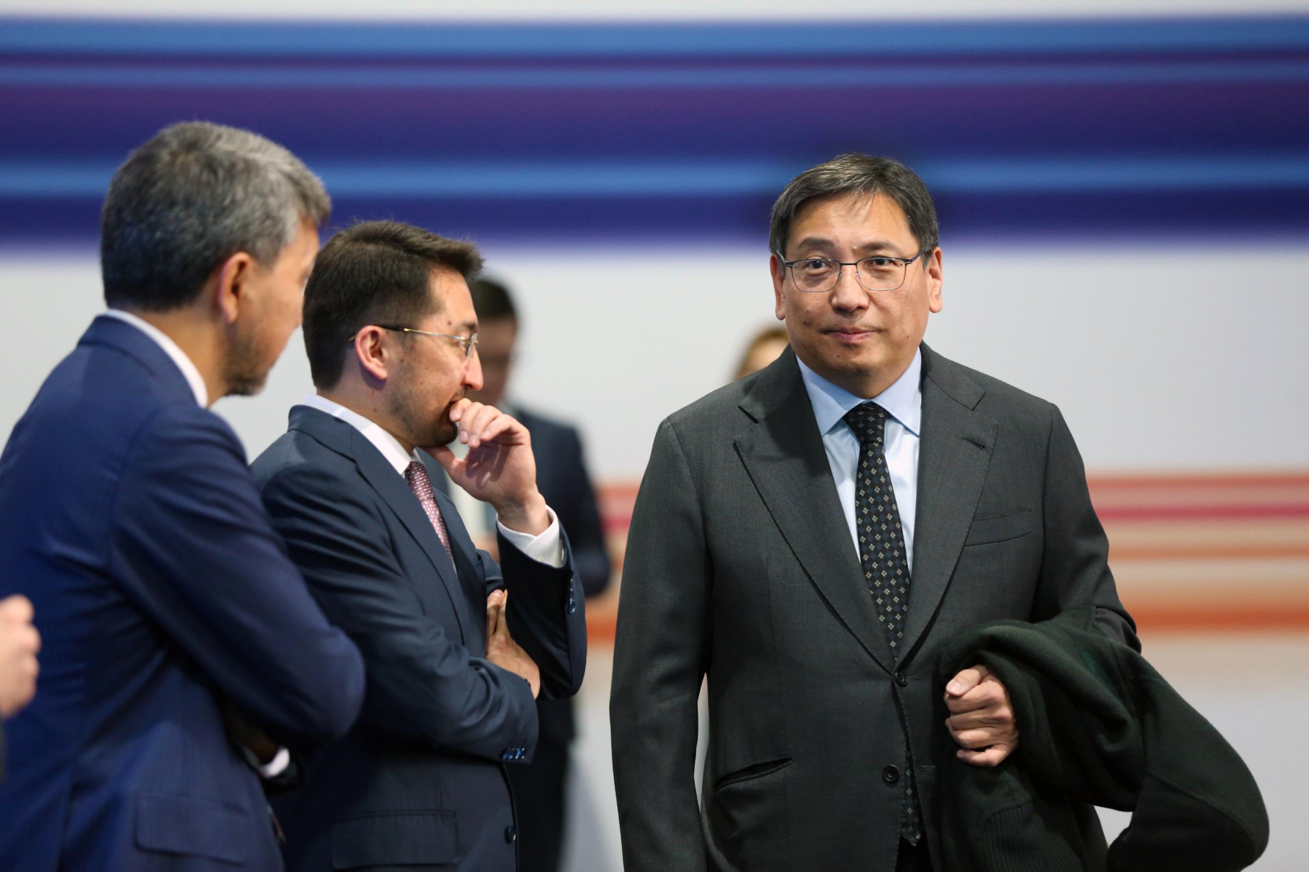 Ерболат Досаев Digital Almaty форумында инновациялық әзірлемелермен танысты