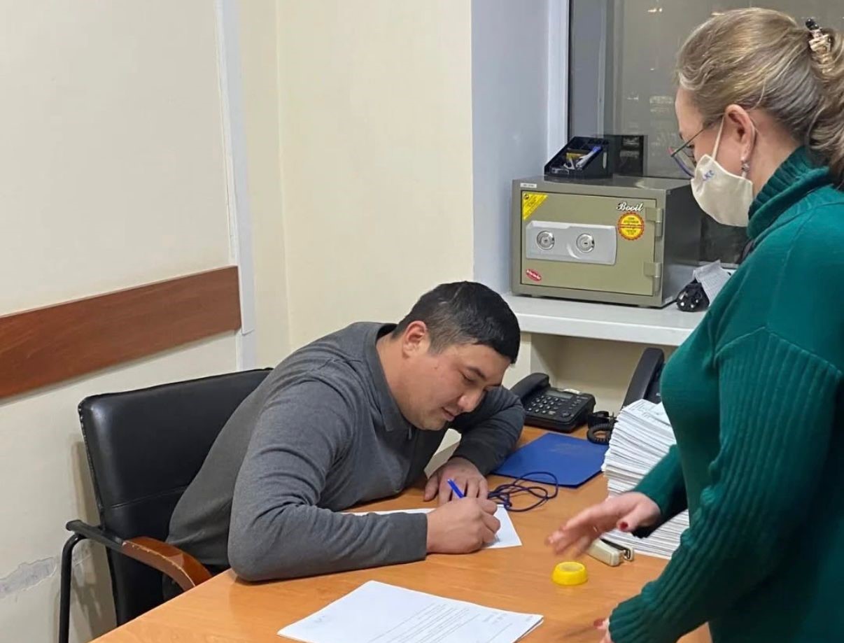 Специалисты отдела на постоянной основе консультирует граждан
