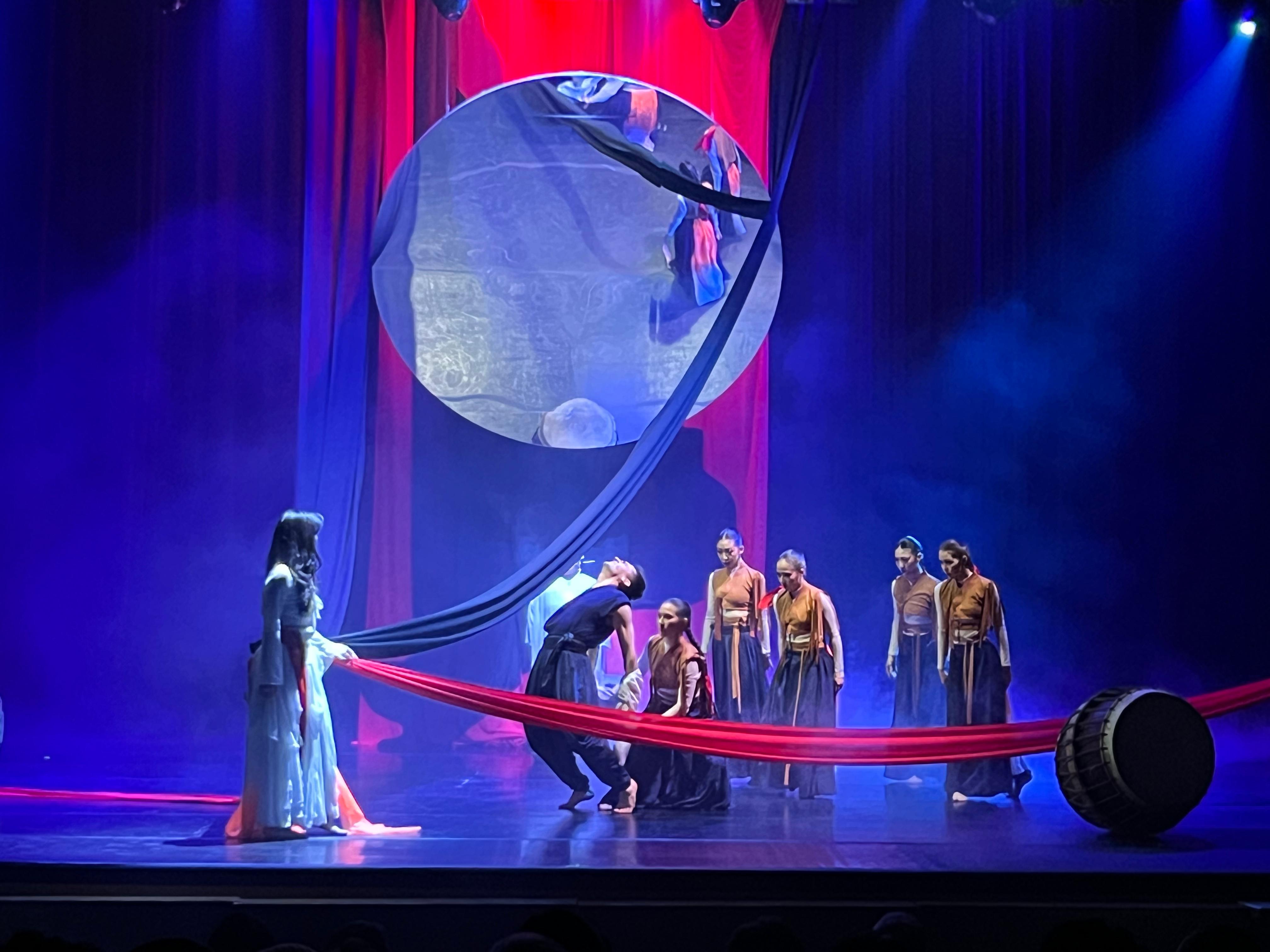 Kazakh-Korean Performance of the Play "Embrace of Kumiho"