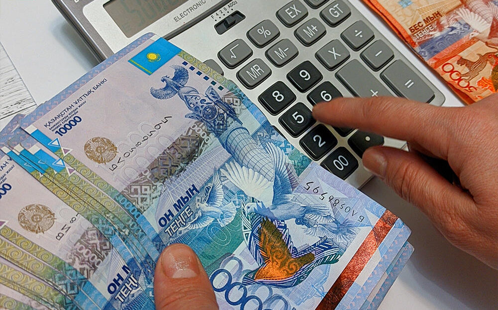 Более 80 млрд тенге выплачено в 2025 году казахстанцам в виде пособий и выплат на рождение и по уходу за ребенком