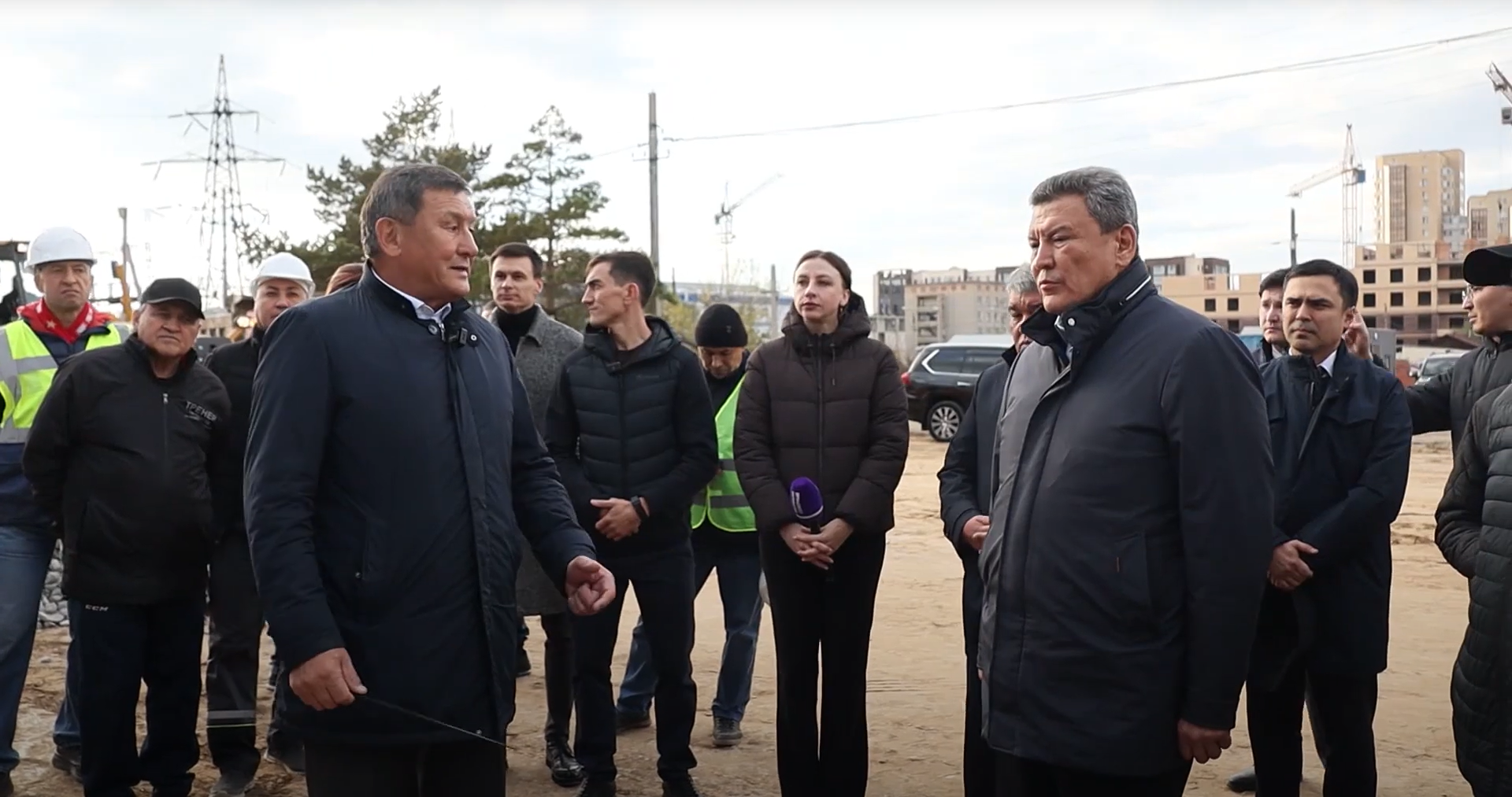 Аким СКО проинспектировал строительство социальных и спортивных объектов в г.Петропавловске