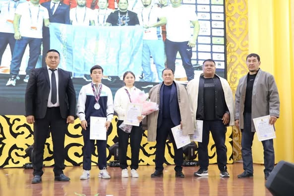 ЖАС ЧЕМПИОНДАР – АУДАН АБЫРОЙЫН АСҚАҚТАТТЫ