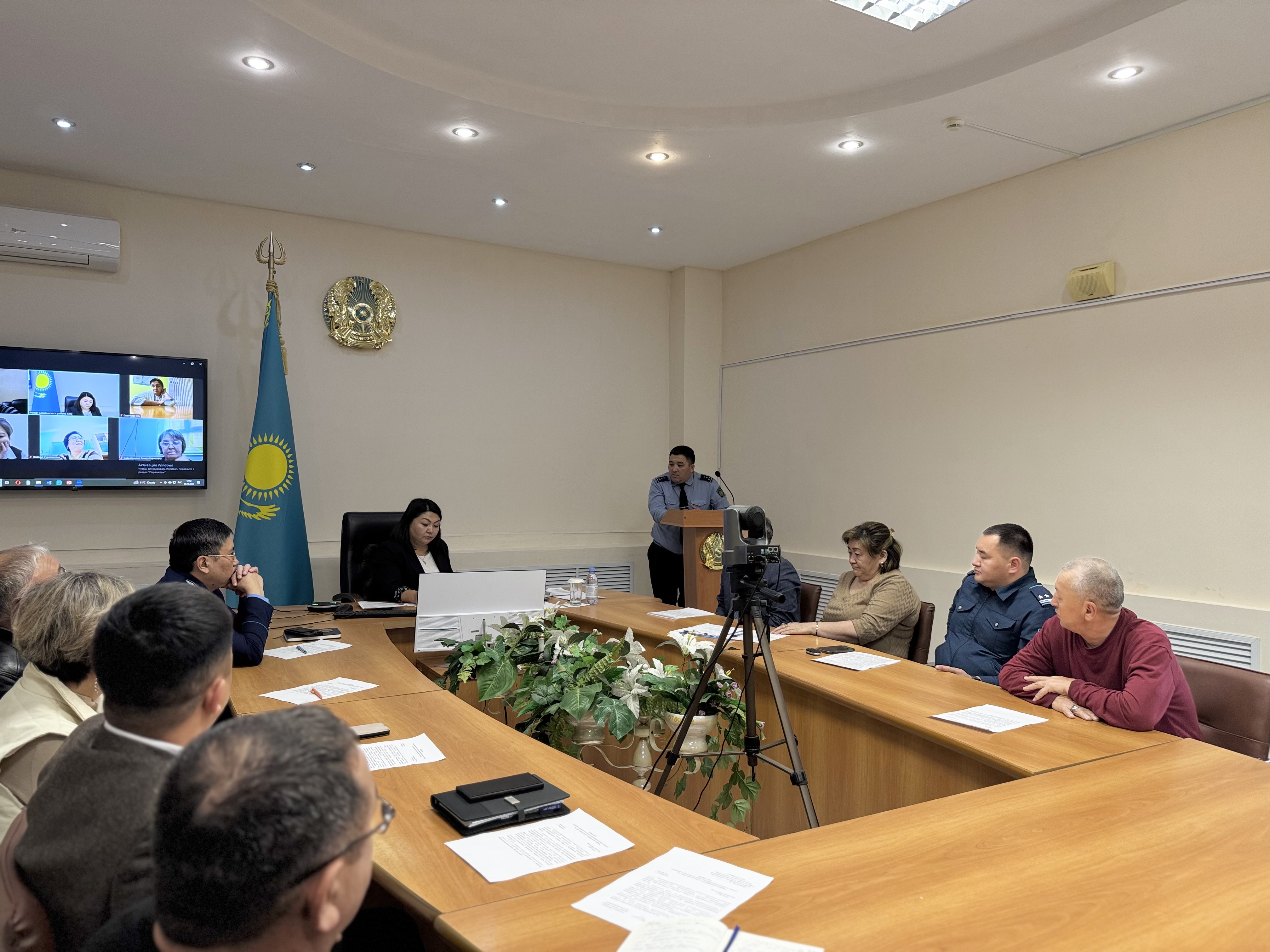 Кәмелетке толмағандардың істері және олардың құқықтарын қорғау жөніндегі комиссияның отырысы өтті