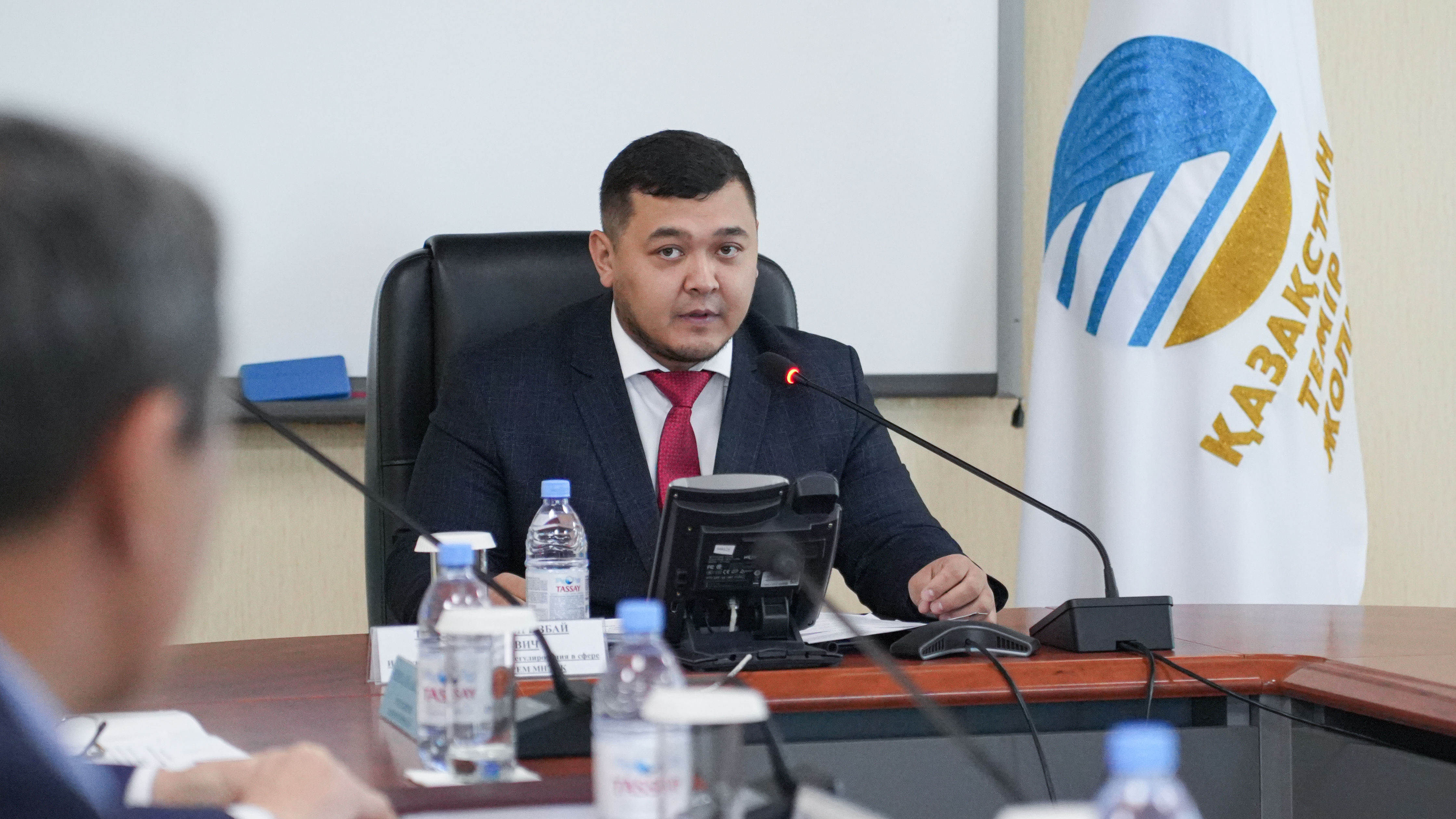 Прошли публичные слушания по заявке АО НК «Қазақстан темір жолы» на утверждение тарифов и тарифной сметы на 2026–2030 годы