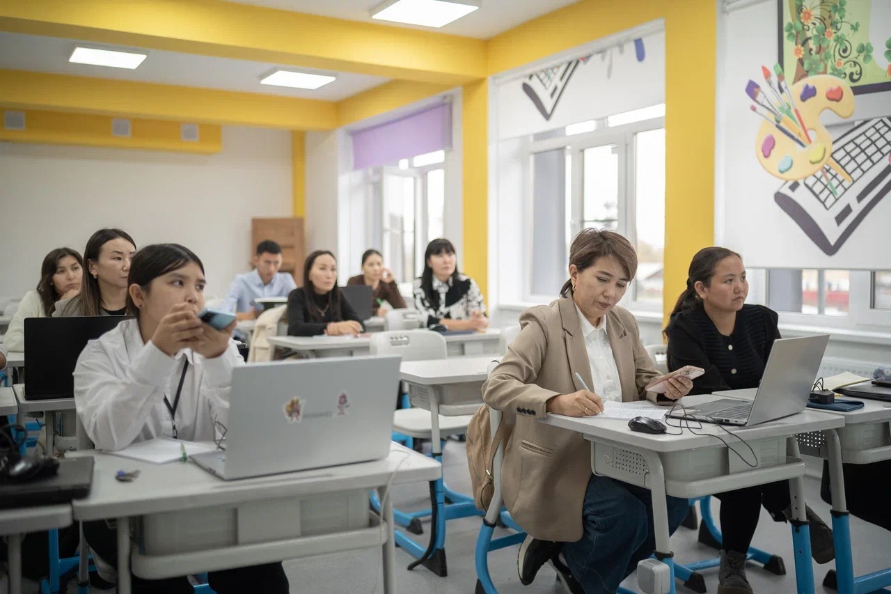 Implementation of the Training Program for computer science teachers in STEM and educational robotics, sponsored by Kazzinc