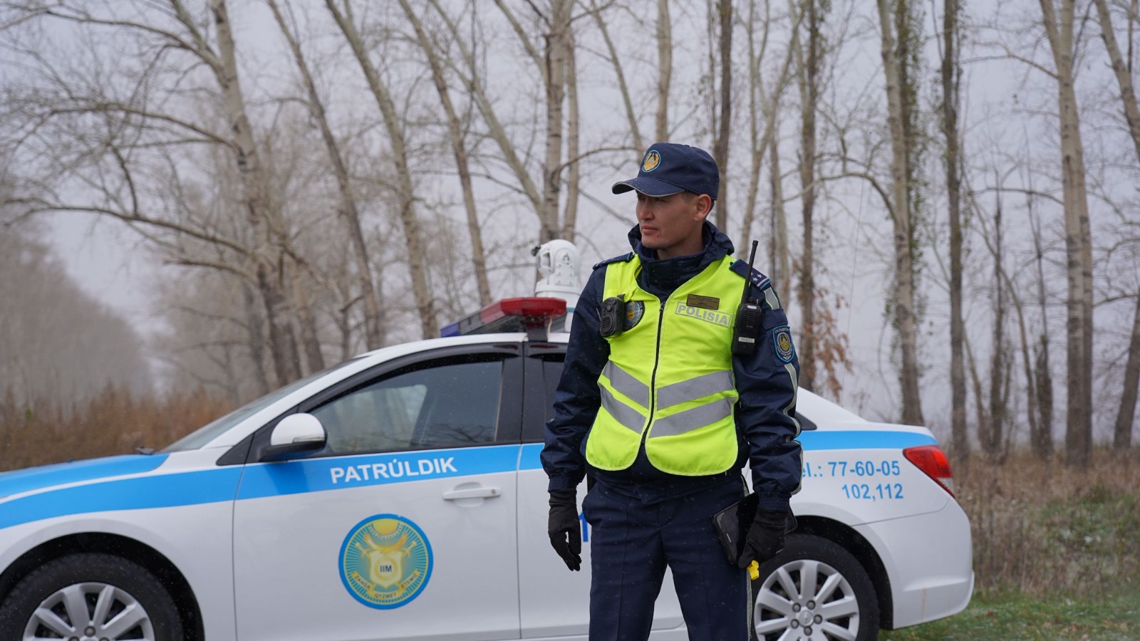 Полицейские Восточного Казахстана призывают к бдительности на дорогах в связи с ухудшением погоды