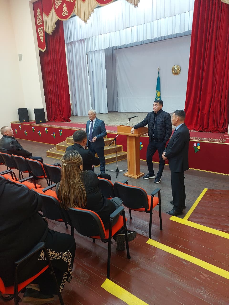 Представление акима округа