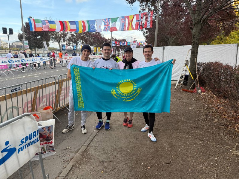 Мажарстандағы Қазақстан Елшілігінің қызметкерлері «SPAR Budapest Marathon Festival» атты 40-шы марафонға қатысты