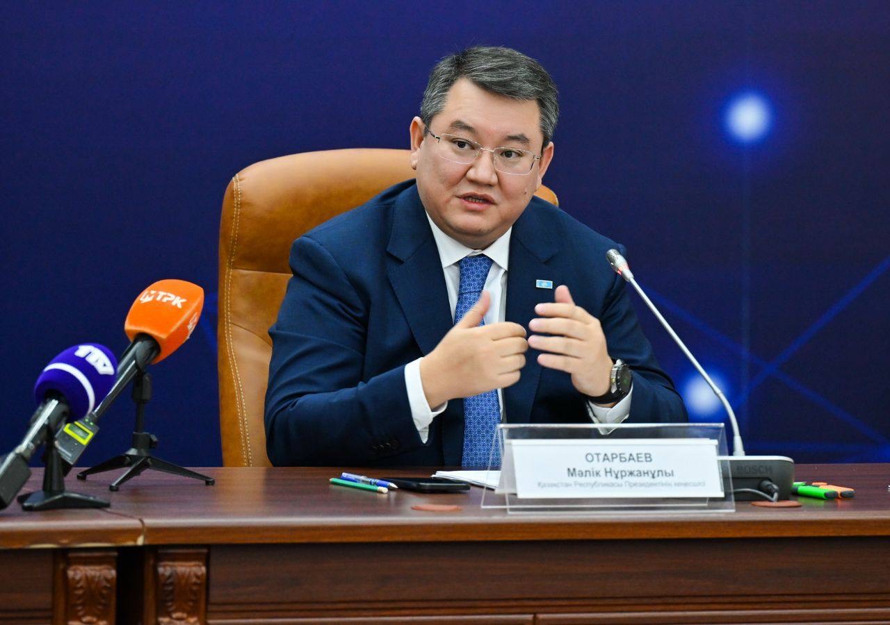 С рабочим визитом в наш регион прибыл советник Президента Малик Отарбаев