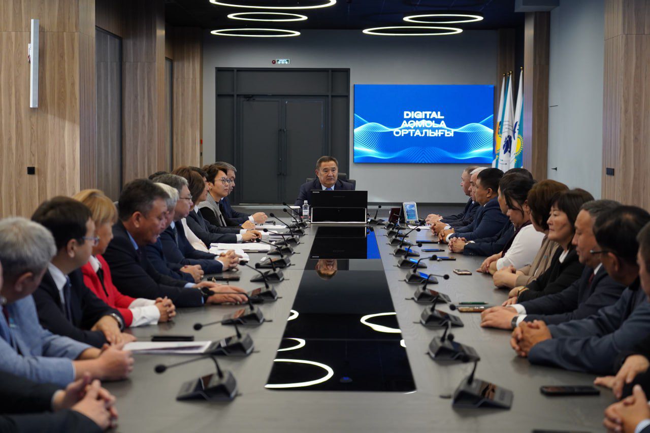 Маңғыстау облысының депутаттары Ақмола облысына жұмыс сапарымен келді