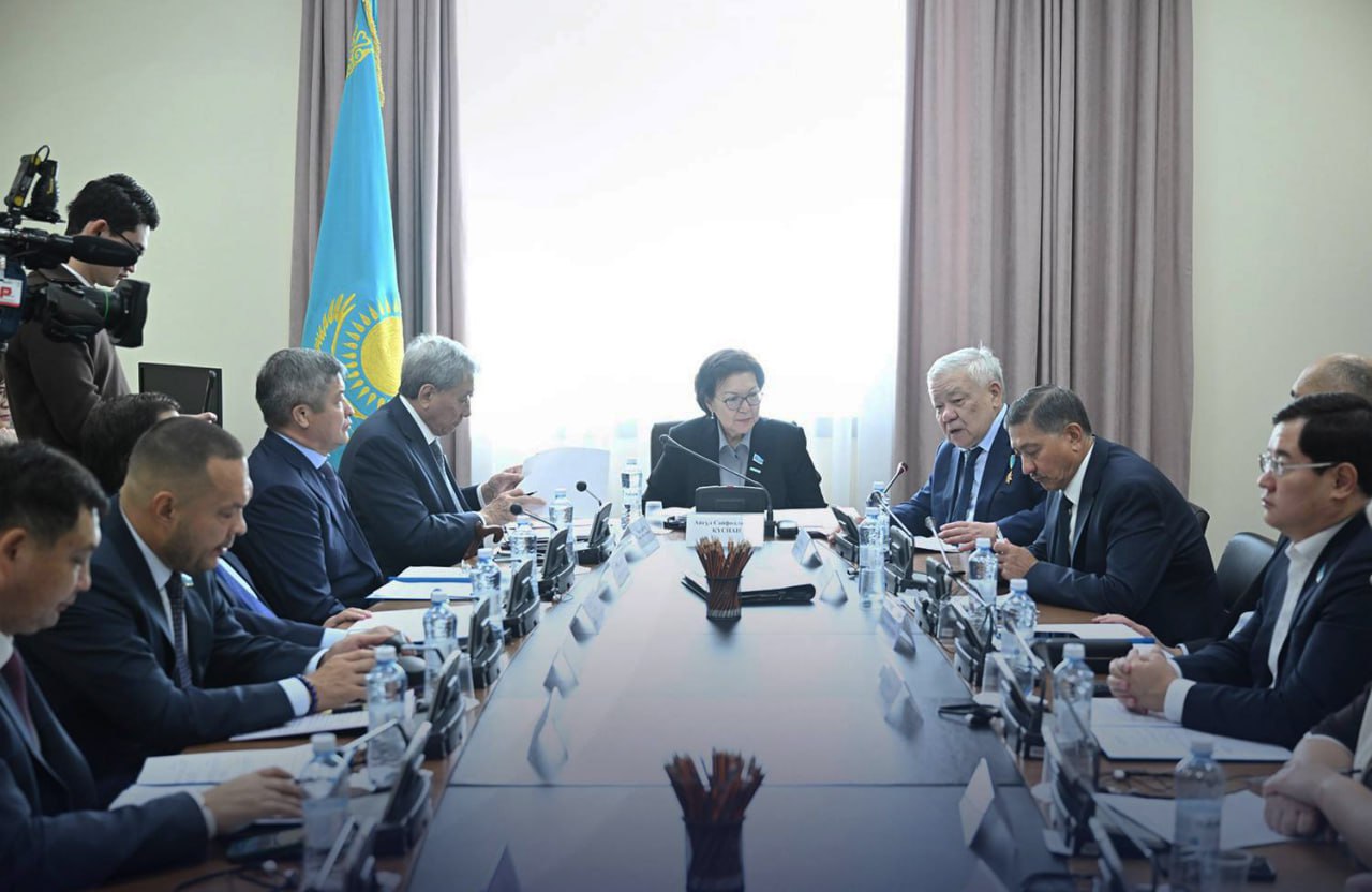 Парламент Мәжілісінде әскери қызметшілерді әлеуметтік қамтамасыз ету мәселелері талқыланды