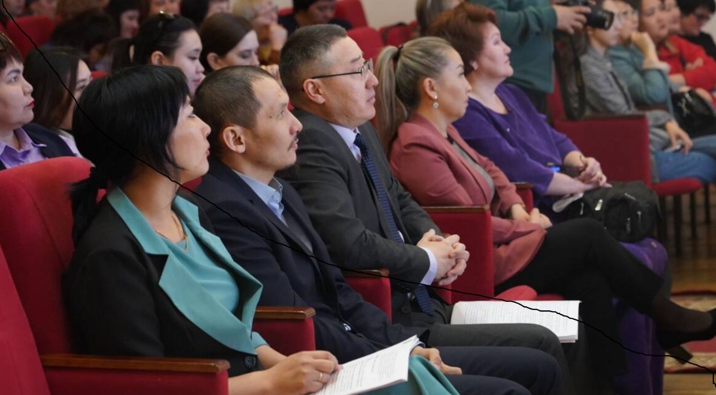 Алматыда білім саласы қызметкерлеріне арналған экстремизмнің алдын алу бойынша семинар өтті