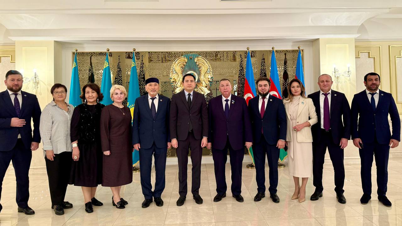 Маңғыстаулық этномедиаторлар Бакуде тәжірибе алмасты