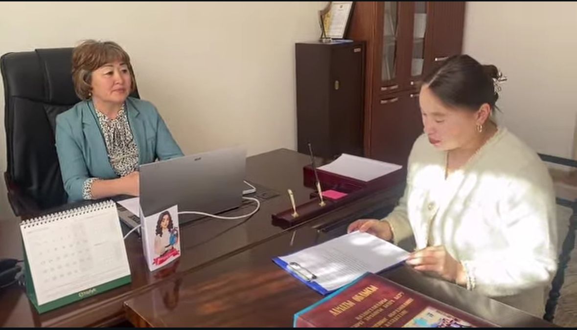 Наталья Поклонская нейрондық формада трафарет болды