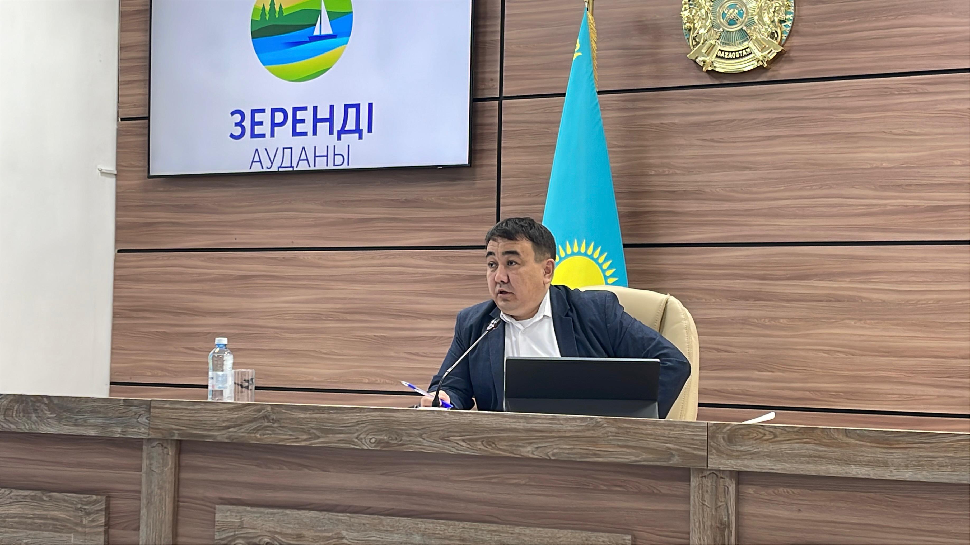 Под председательством акима района состоялось очередное аппаратное совещание по текущим вопросам